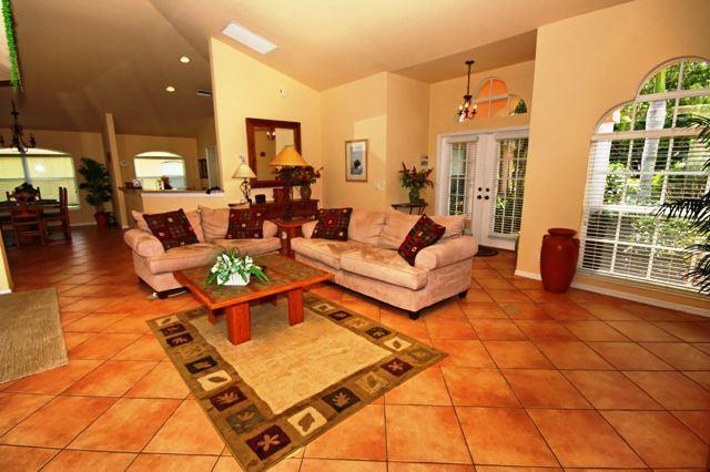 Universal Vacation Homes フォートマイヤーズ エクステリア 写真