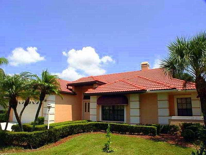 Universal Vacation Homes フォートマイヤーズ エクステリア 写真