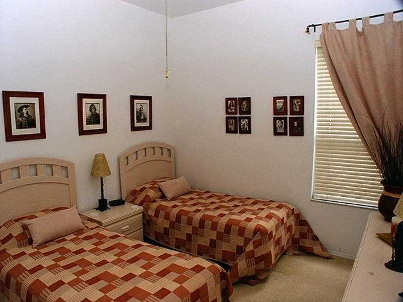 Universal Vacation Homes フォートマイヤーズ エクステリア 写真